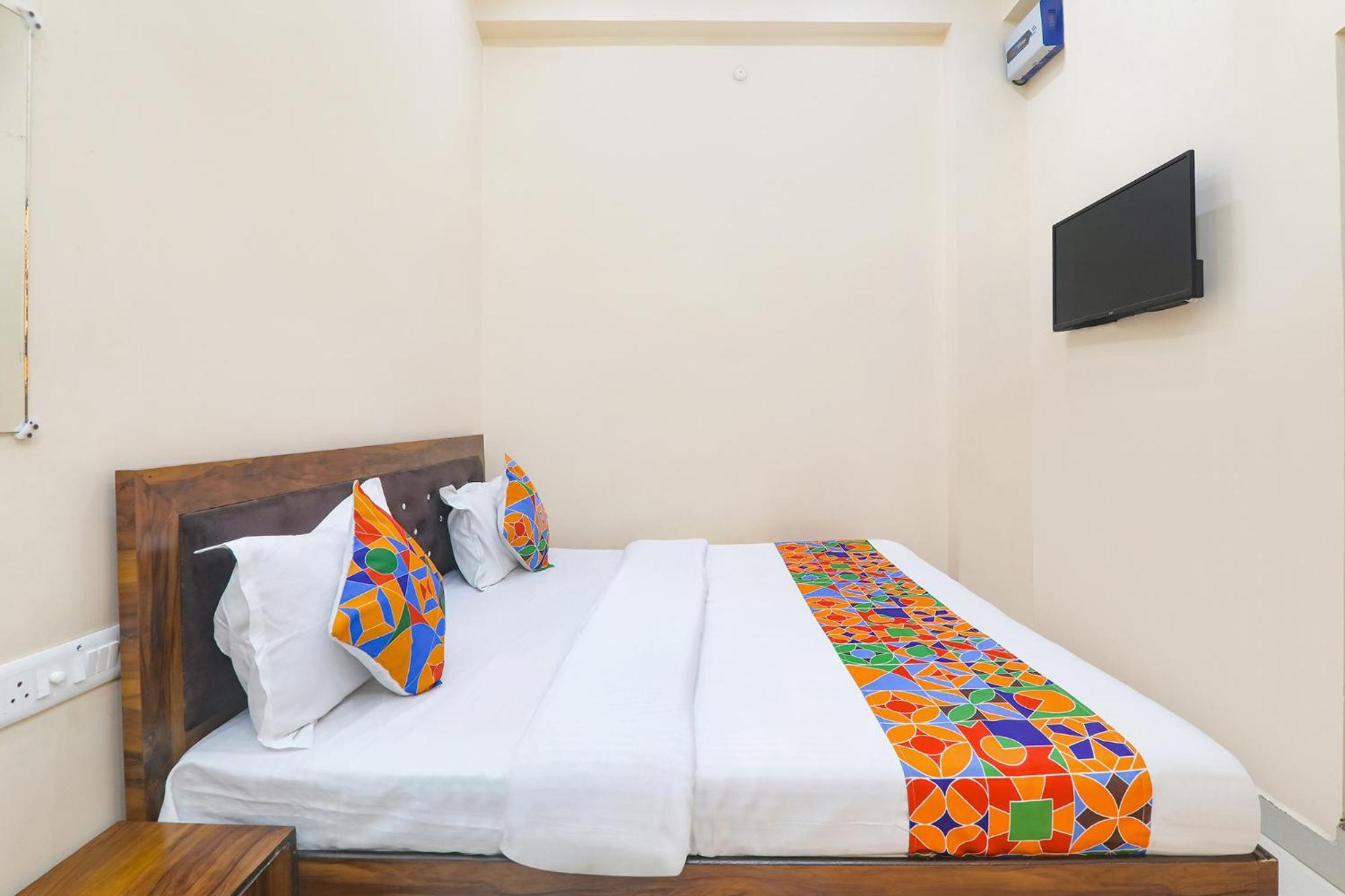Fabhotel Rk Palace Ayodhya Exteriér fotografie