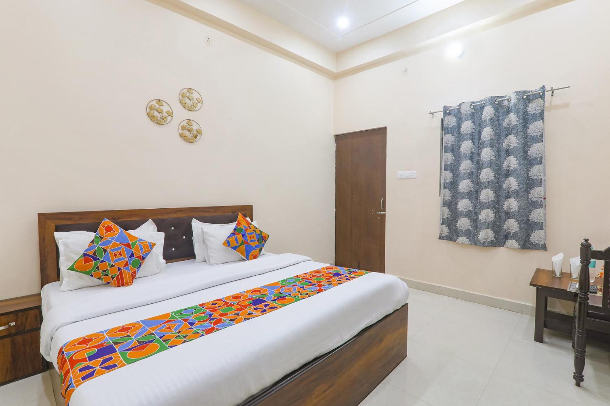 Fabhotel Rk Palace Ayodhya Exteriér fotografie