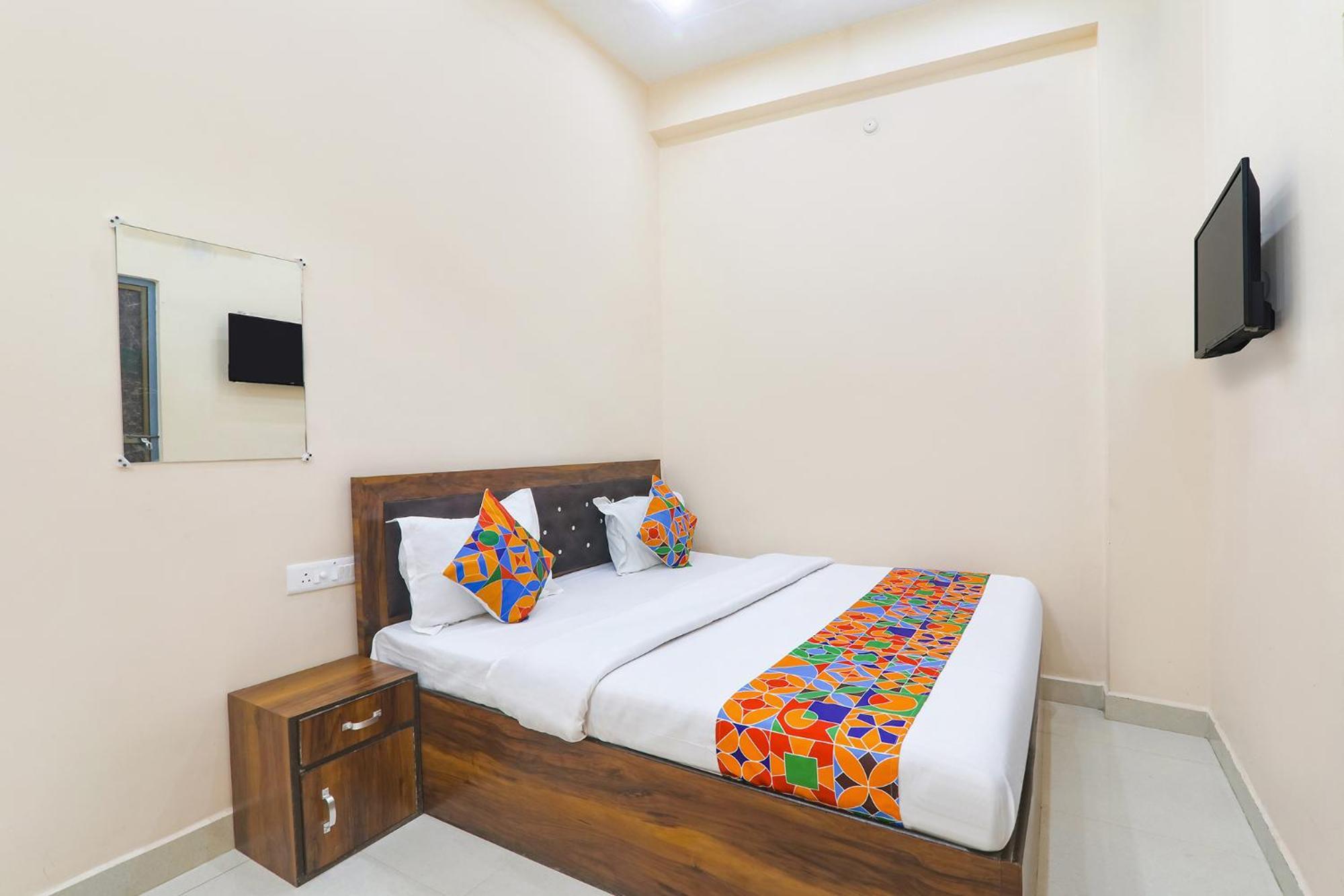 Fabhotel Rk Palace Ayodhya Exteriér fotografie