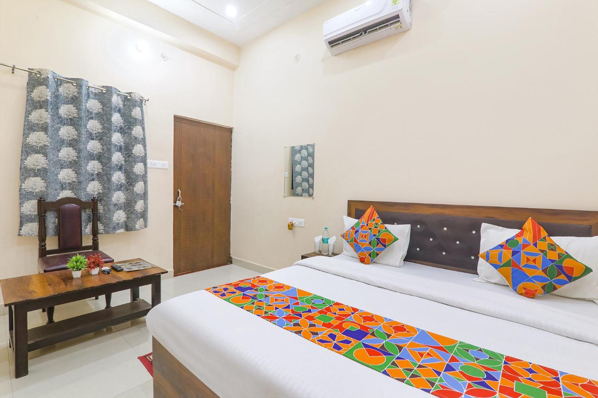 Fabhotel Rk Palace Ayodhya Exteriér fotografie